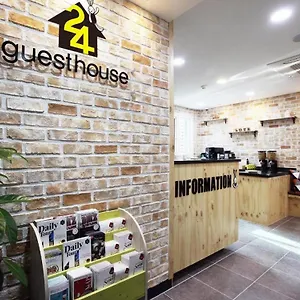 24 Myeongdong Avenue Гостевой дом