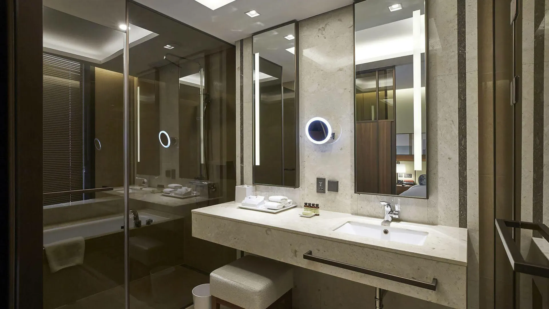 Hotel Aloft Seoul Myeongdong Corea del Sur